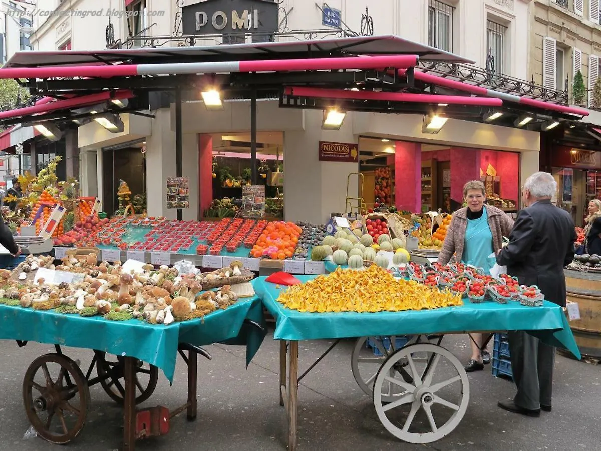 Little Boudoir Of Paris Champs-Elysees France